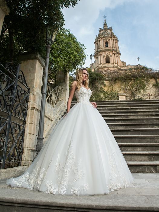 Robe de mariée C-030