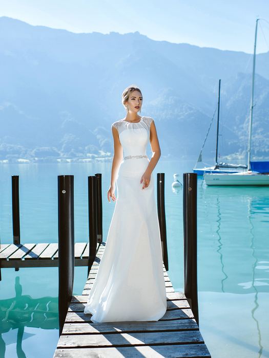 Robe de mariée C-1050