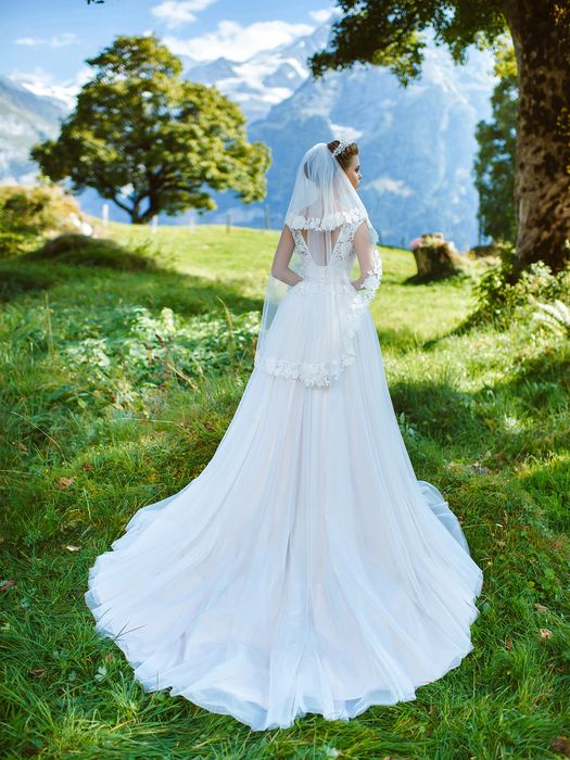 Robe de mariée C-1053