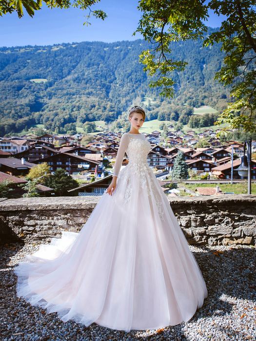 Robe de mariée C-1058