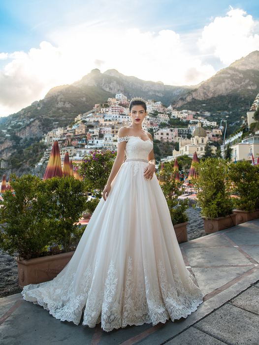 Robe de mariée C-1161