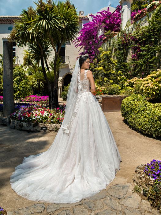 Robe de mariée C-1177